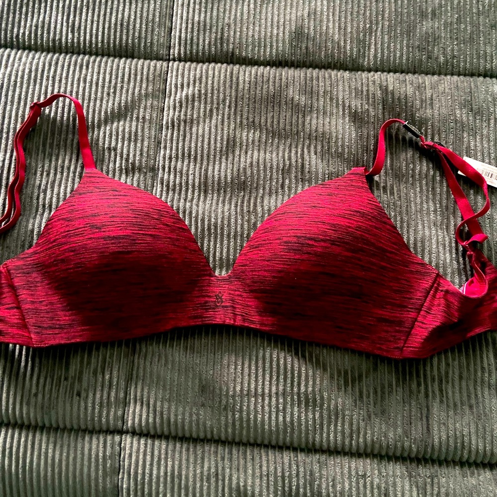 VS Bra 34C, NWT